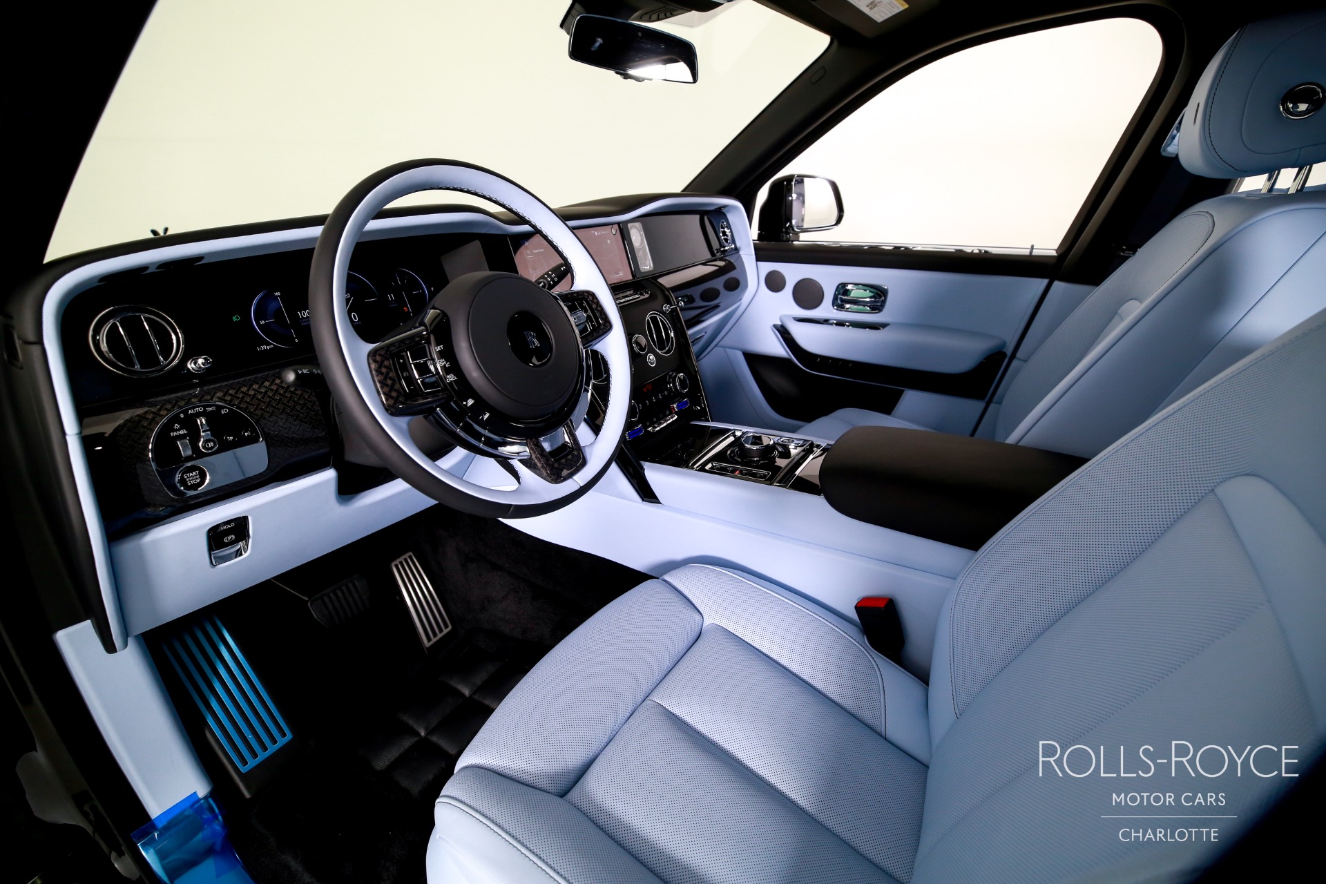 New 2025 Rolls-Royce Black Badge Cullinan  | Charlotte, NC