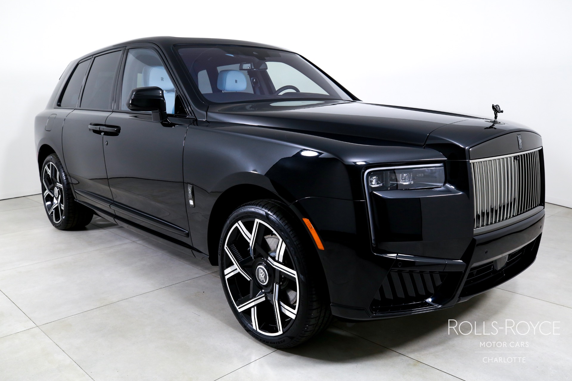New 2025 Rolls-Royce Black Badge Cullinan  | Charlotte, NC