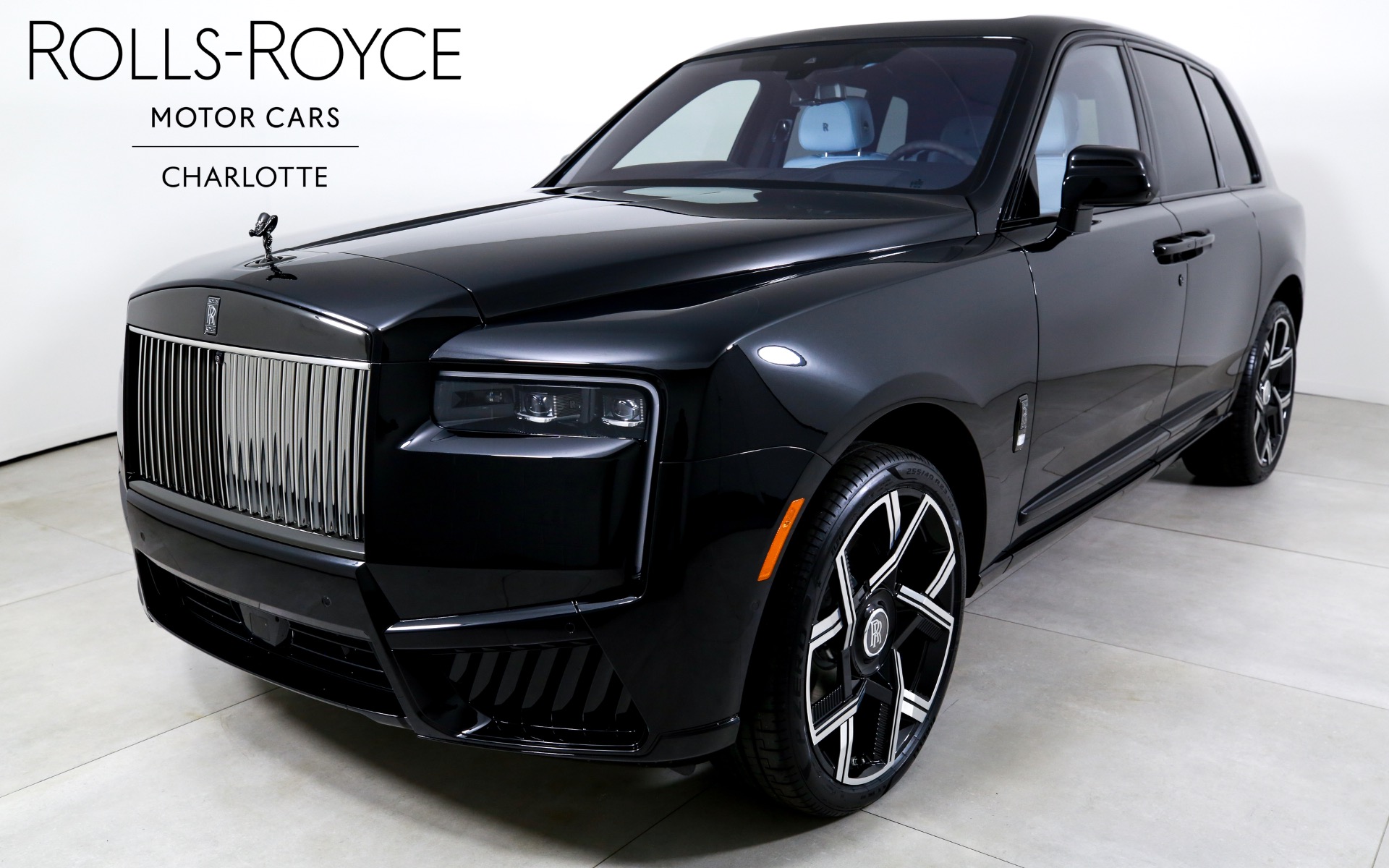 New 2025 Rolls-Royce Black Badge Cullinan  | Charlotte, NC