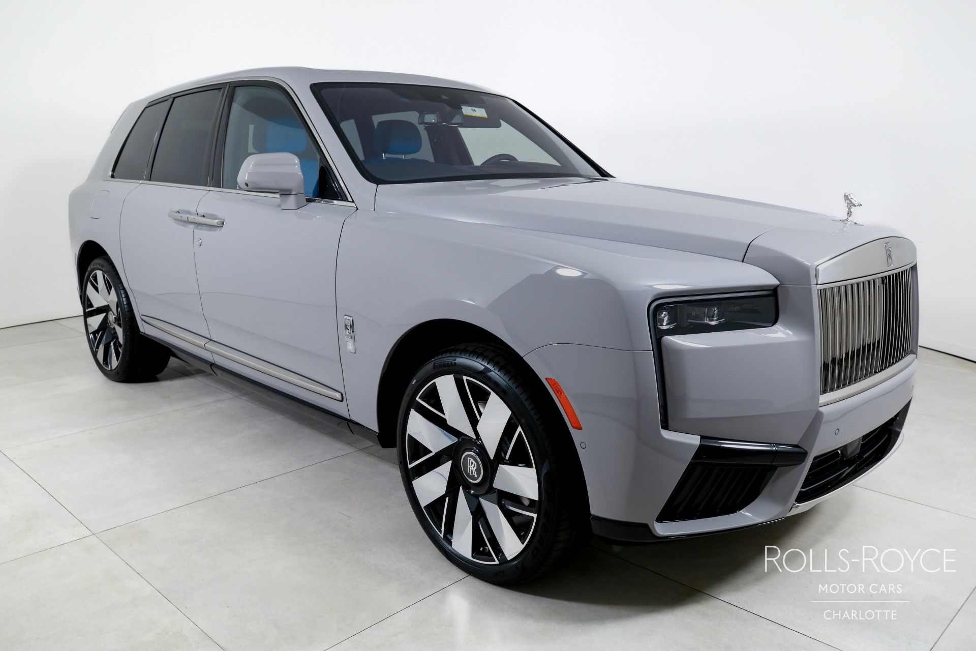 New 2025 Rolls-Royce Cullinan  | Charlotte, NC