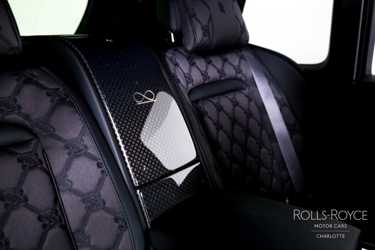 New-2025-Rolls-Royce-Black-Badge-Cullinan