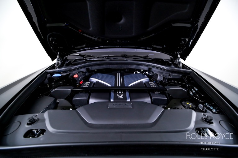New-2025-Rolls-Royce-Black-Badge-Cullinan