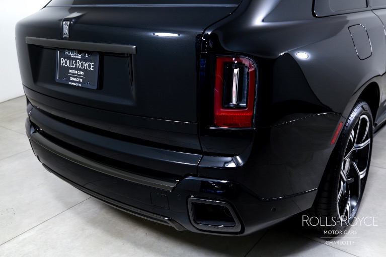 New-2025-Rolls-Royce-Black-Badge-Cullinan