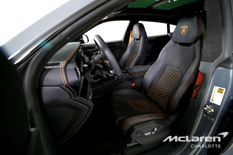 Used-2024-Lamborghini-Urus-S