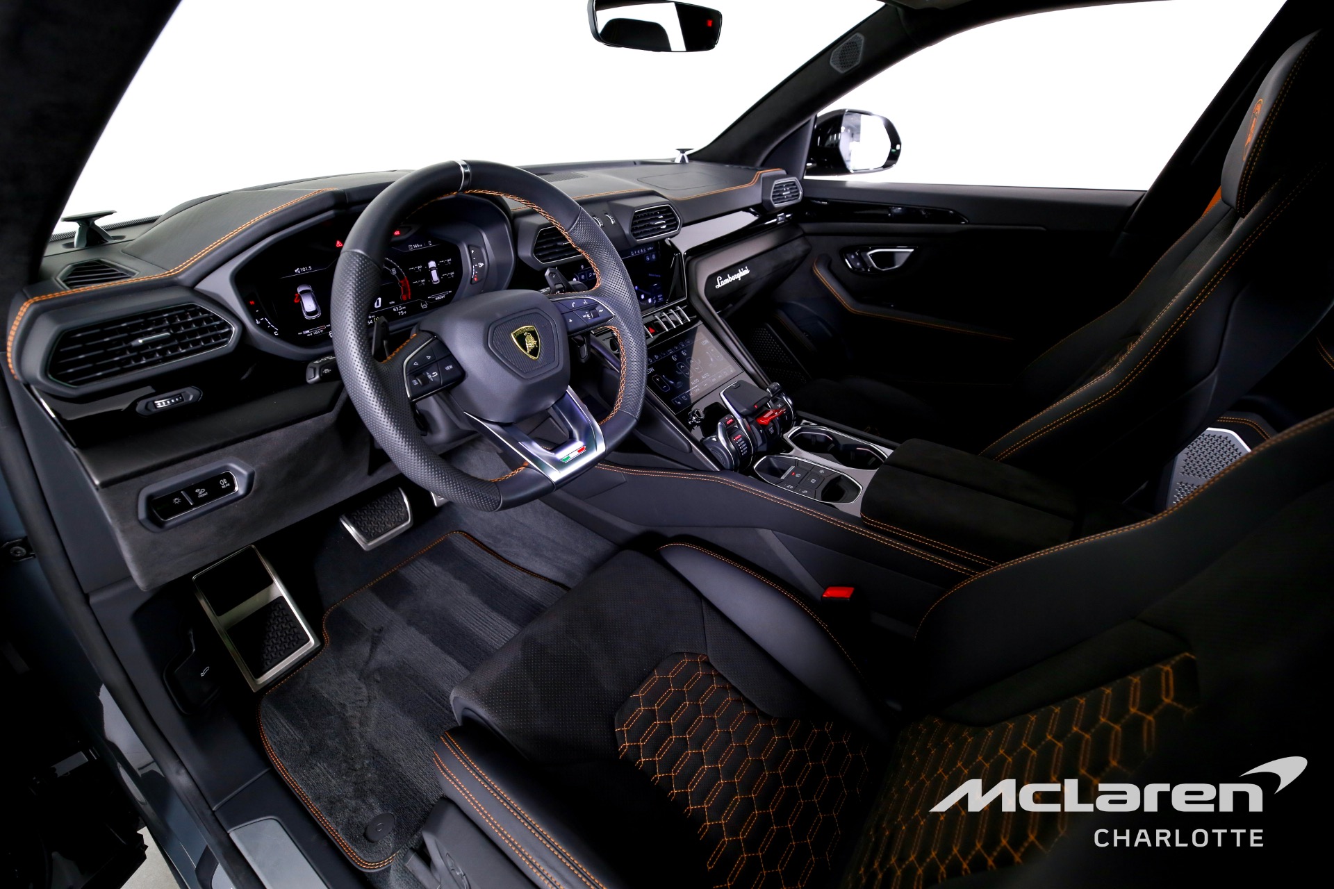 Used 2024 Lamborghini Urus S | Charlotte, NC