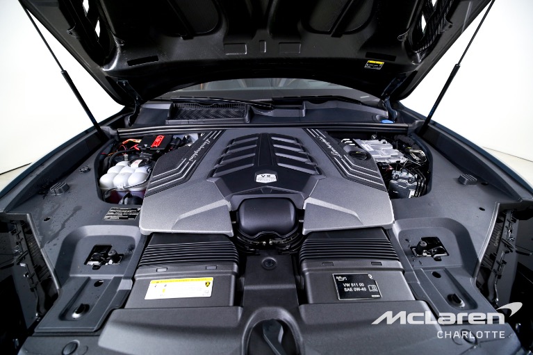 Used-2024-Lamborghini-Urus-S