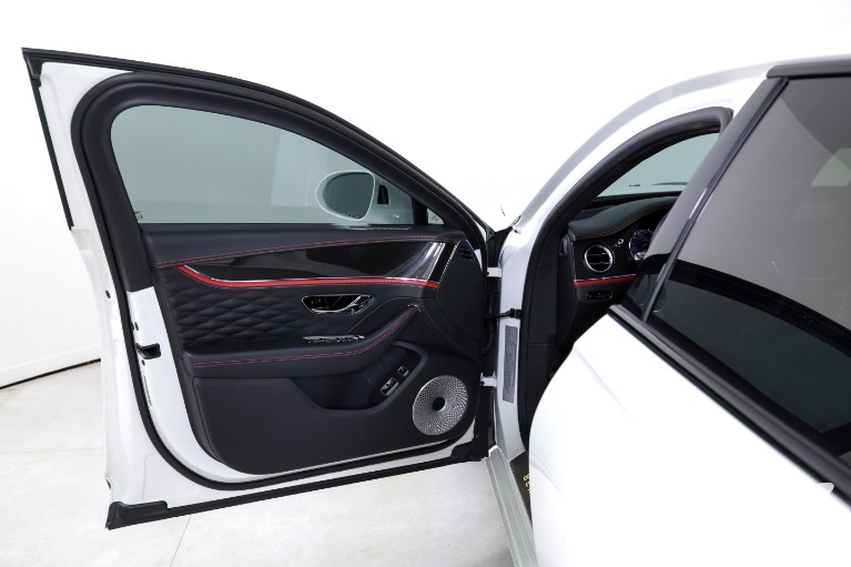 Used-2023-Bentley-Flying-Spur-Speed