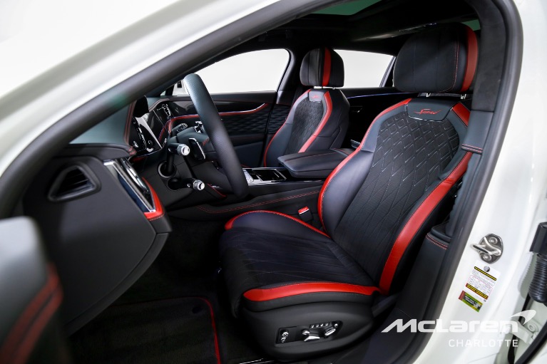 Used-2023-Bentley-Flying-Spur-Speed