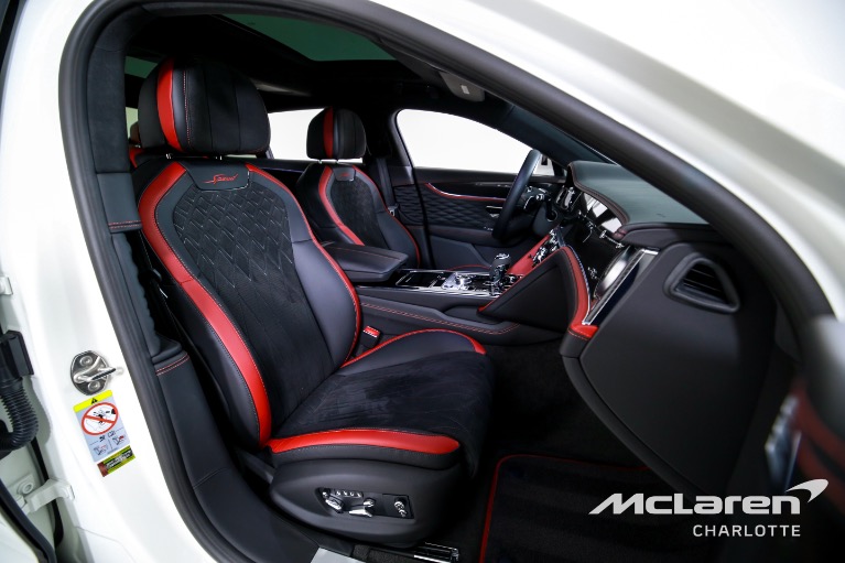 Used-2023-Bentley-Flying-Spur-Speed