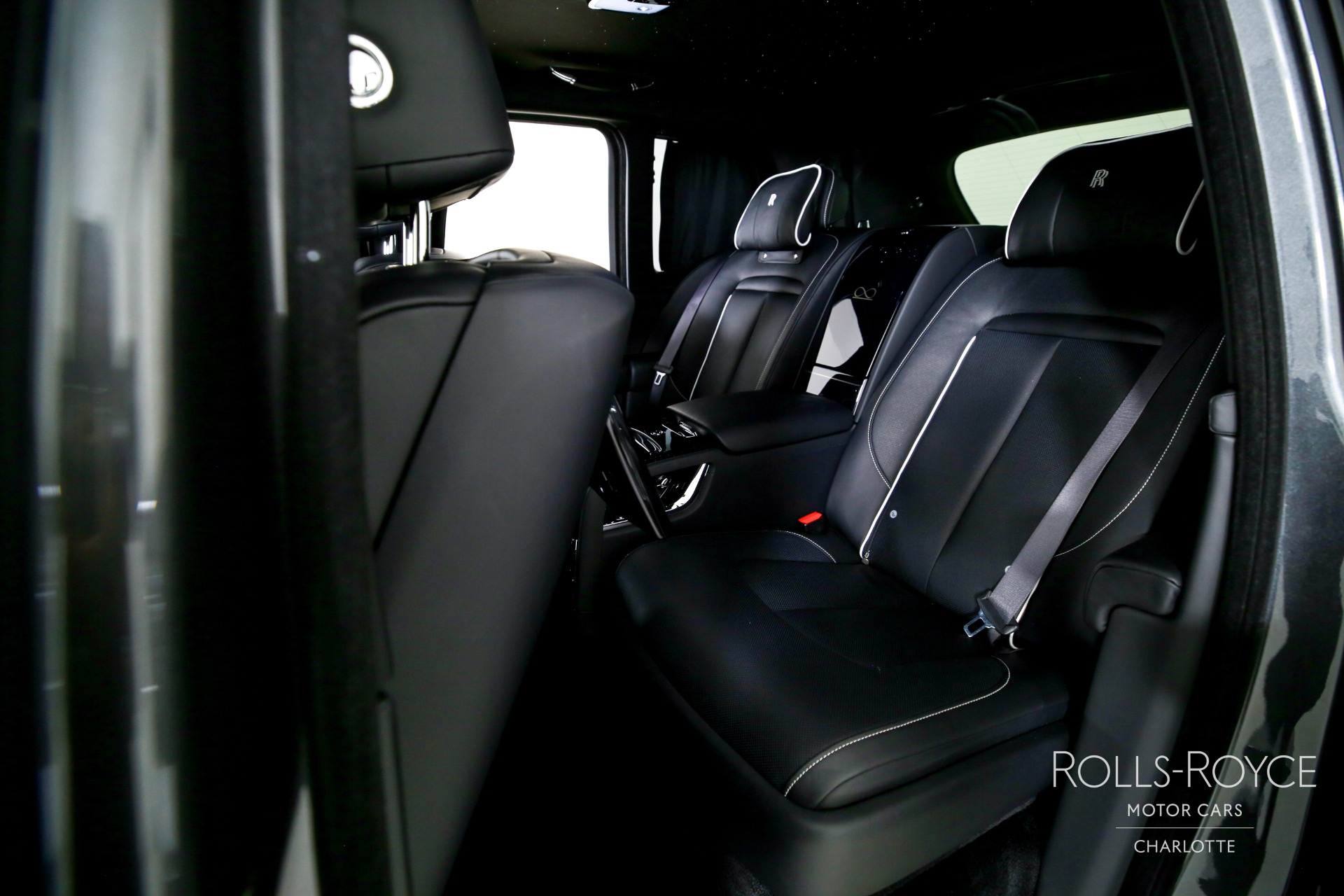 New 2025 Rolls-Royce Black Badge Cullinan | Charlotte, NC