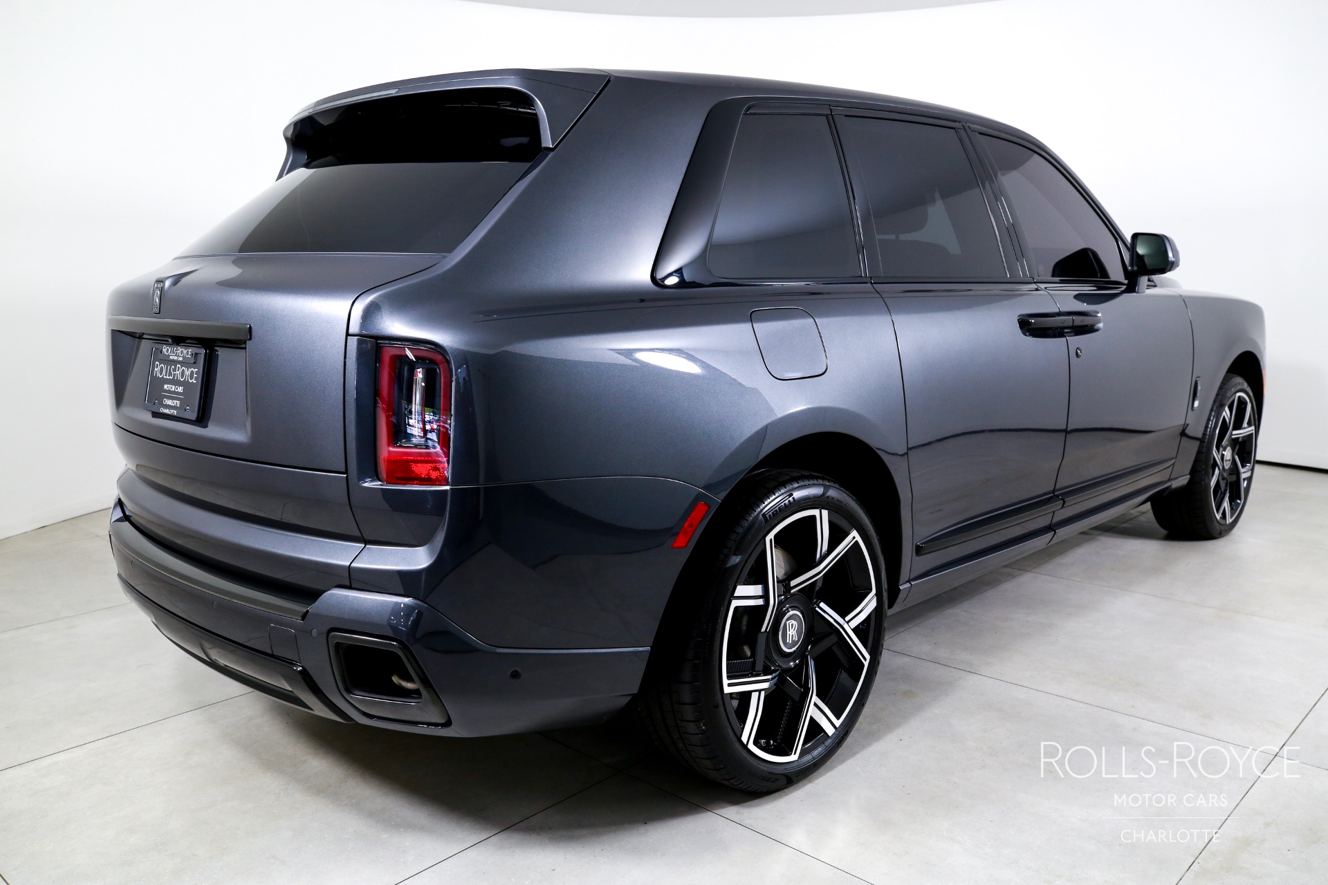 New 2025 Rolls-Royce Black Badge Cullinan | Charlotte, NC