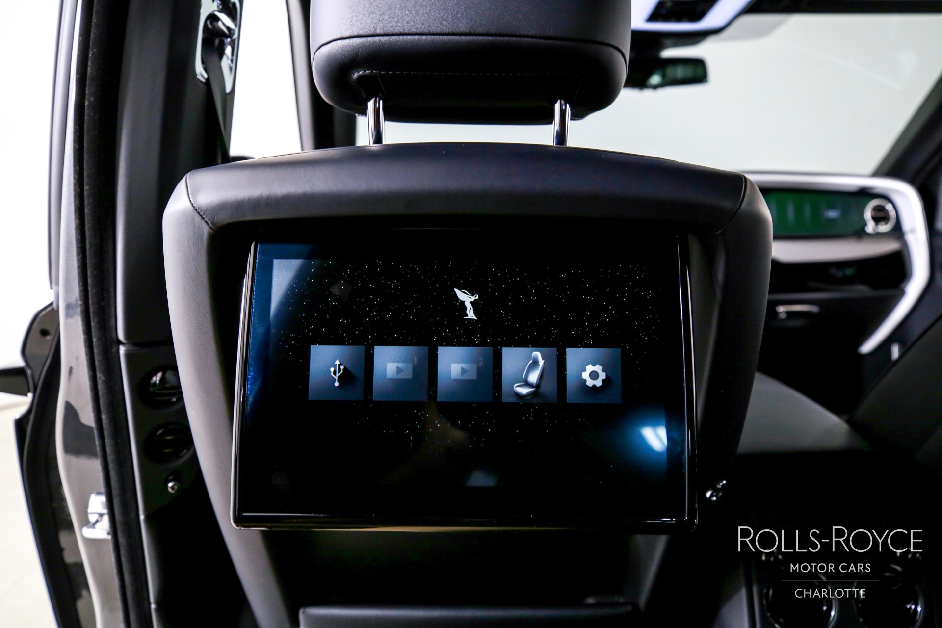New 2025 Rolls-Royce Black Badge Cullinan | Charlotte, NC