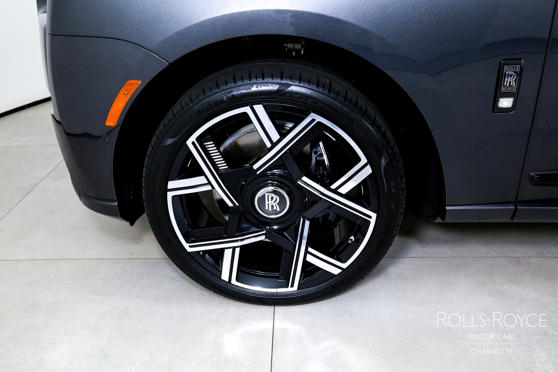 New 2025 Rolls-Royce Black Badge Cullinan | Charlotte, NC