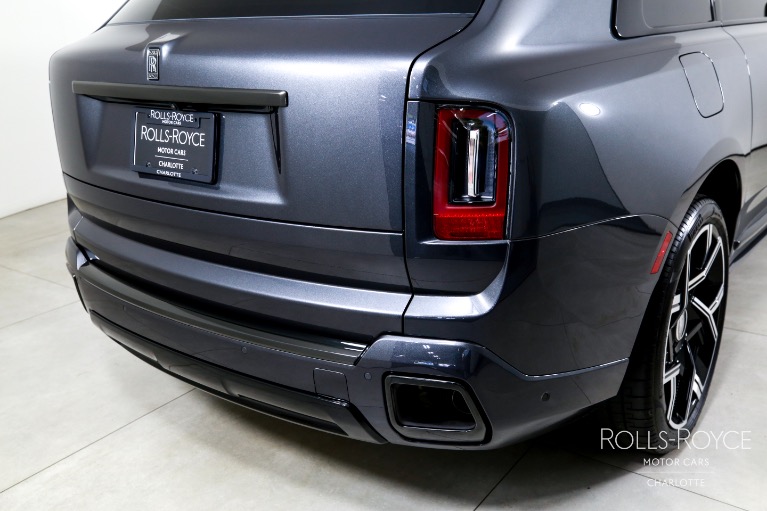 New-2025-Rolls-Royce-Black-Badge-Cullinan
