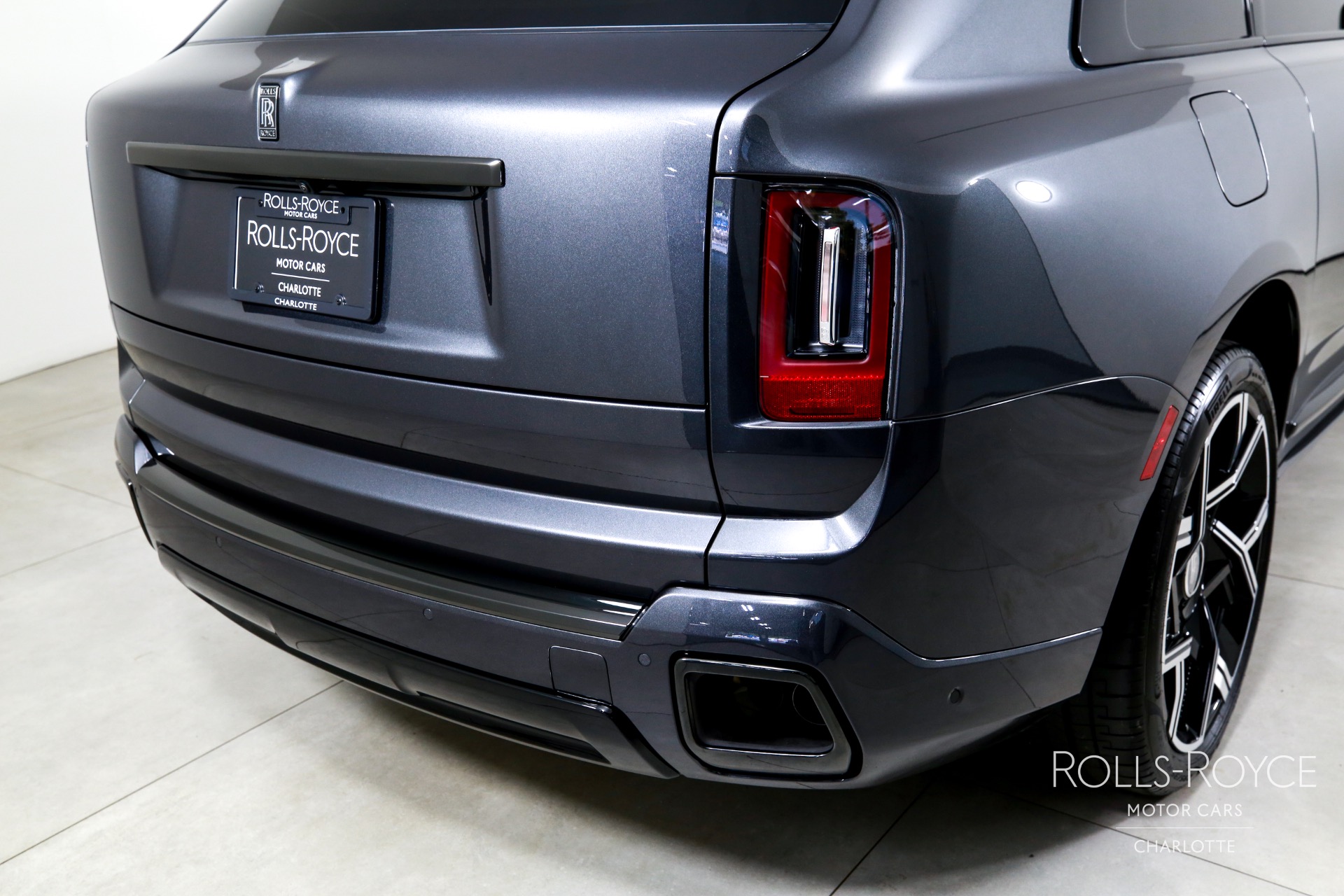 New 2025 Rolls-Royce Black Badge Cullinan | Charlotte, NC