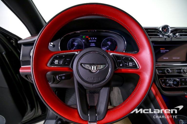 Used-2023-Bentley-Bentayga-EWB-V8