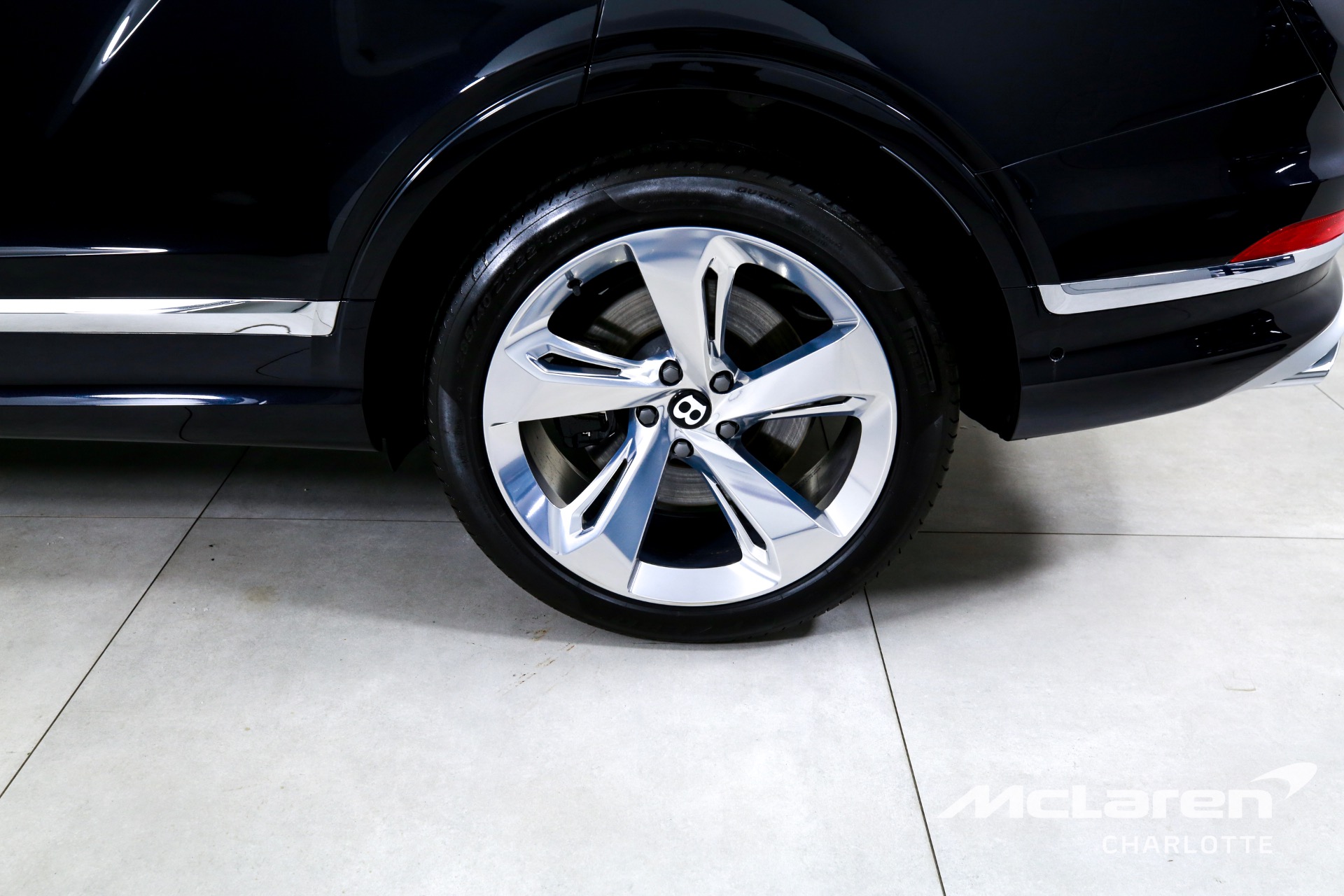 Used 2023 Bentley Bentayga EWB V8 | Charlotte, NC