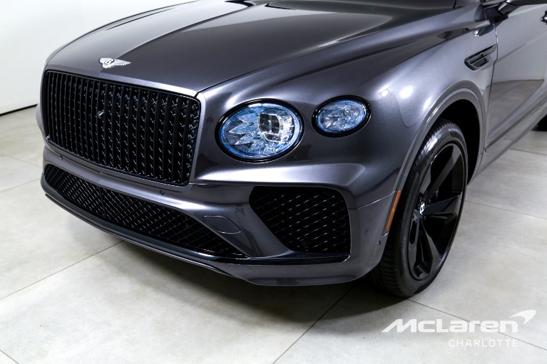 Used-2023-Bentley-Bentayga-EWB-V8