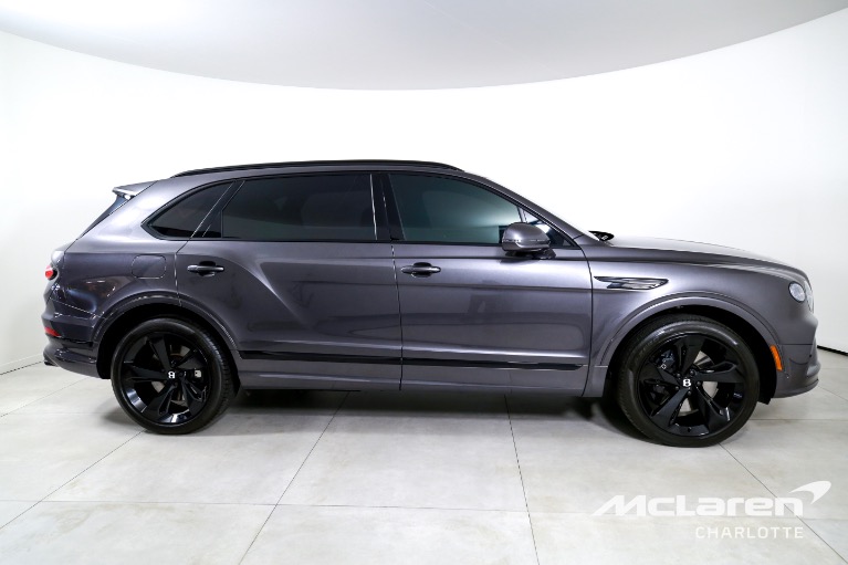 Used-2023-Bentley-Bentayga-EWB-V8