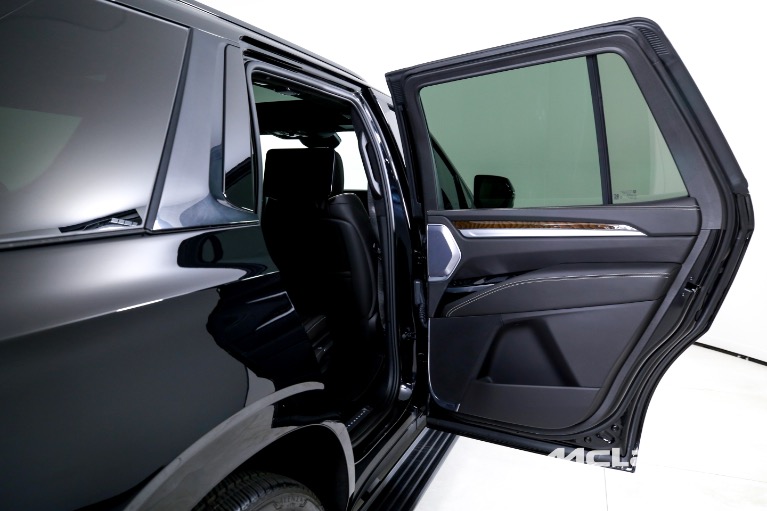 Used-2025-Cadillac-Escalade-Sport-Platinum