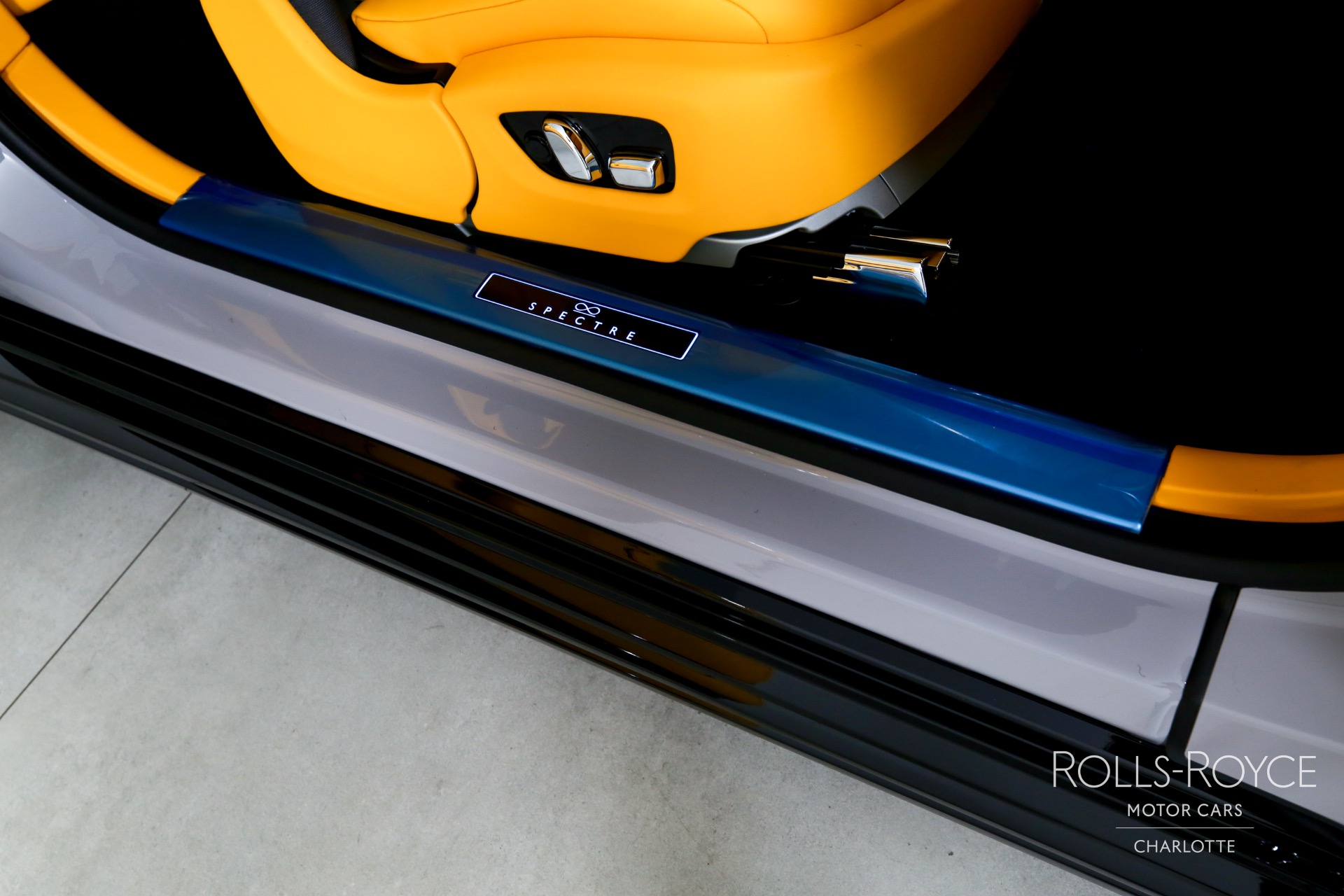 New 2025 Rolls-Royce Black Badge Spectre | Charlotte, NC