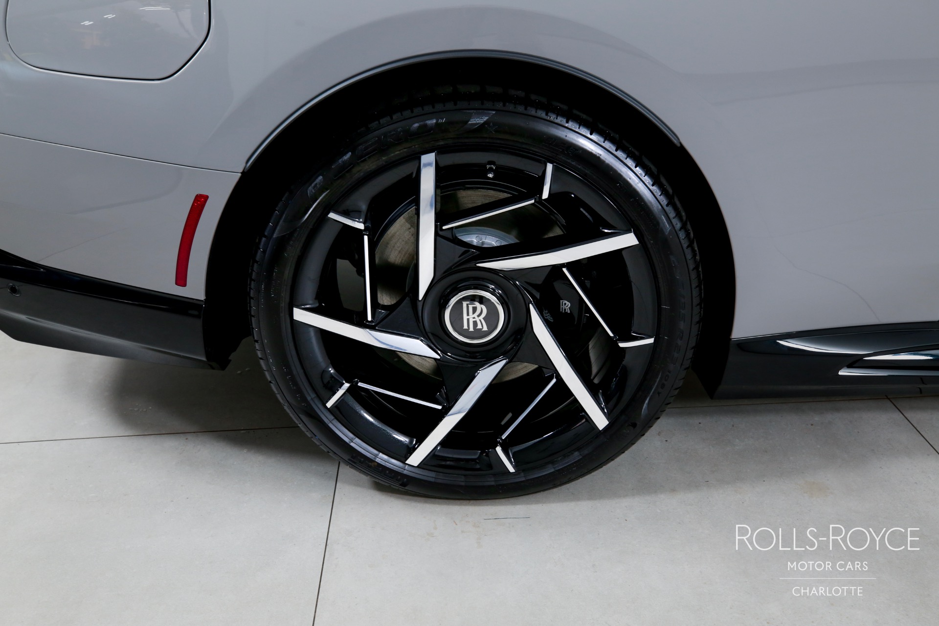 New 2025 Rolls-Royce Black Badge Spectre | Charlotte, NC