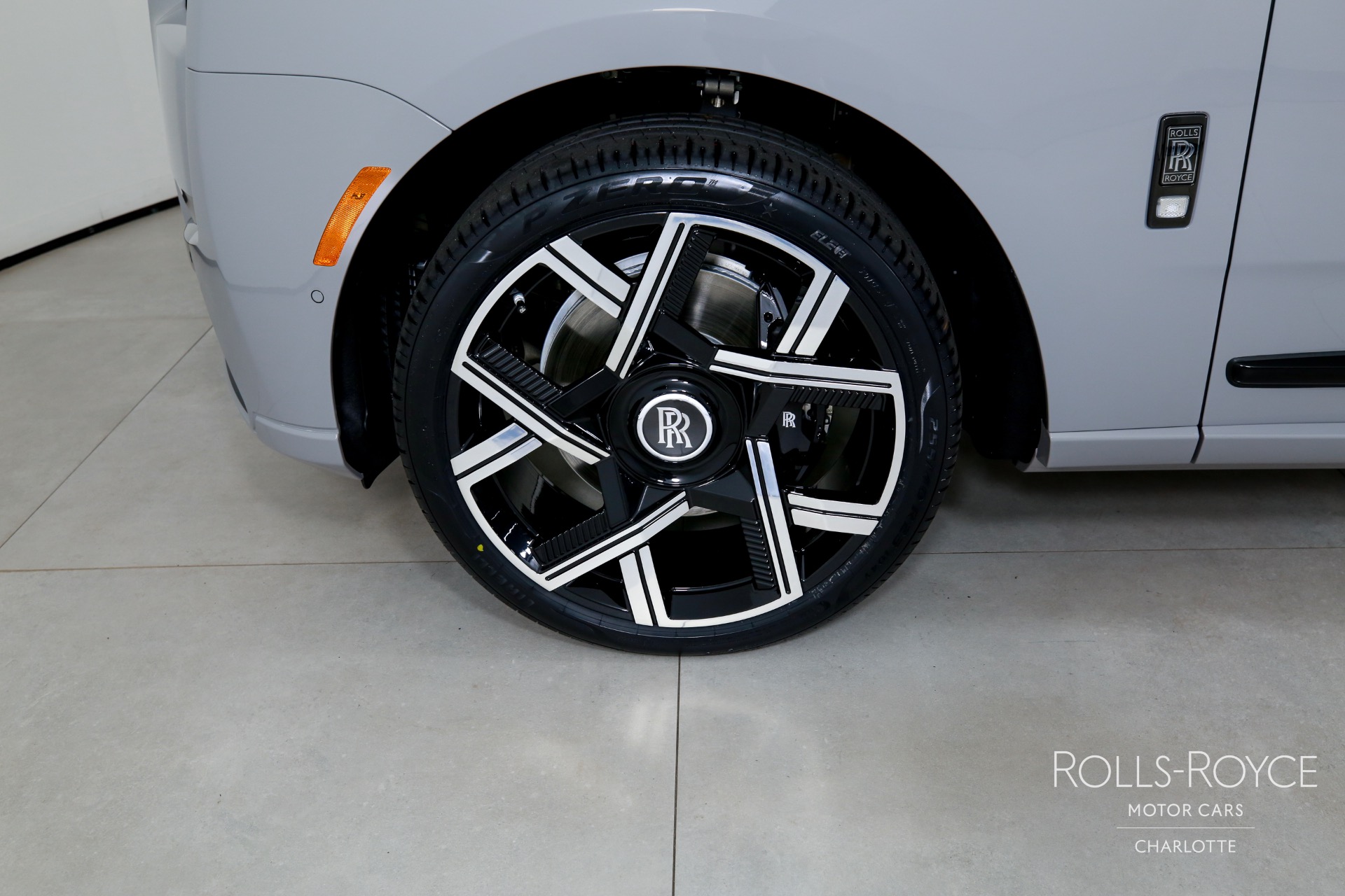 New 2025 Rolls-Royce Black Badge Cullinan | Charlotte, NC