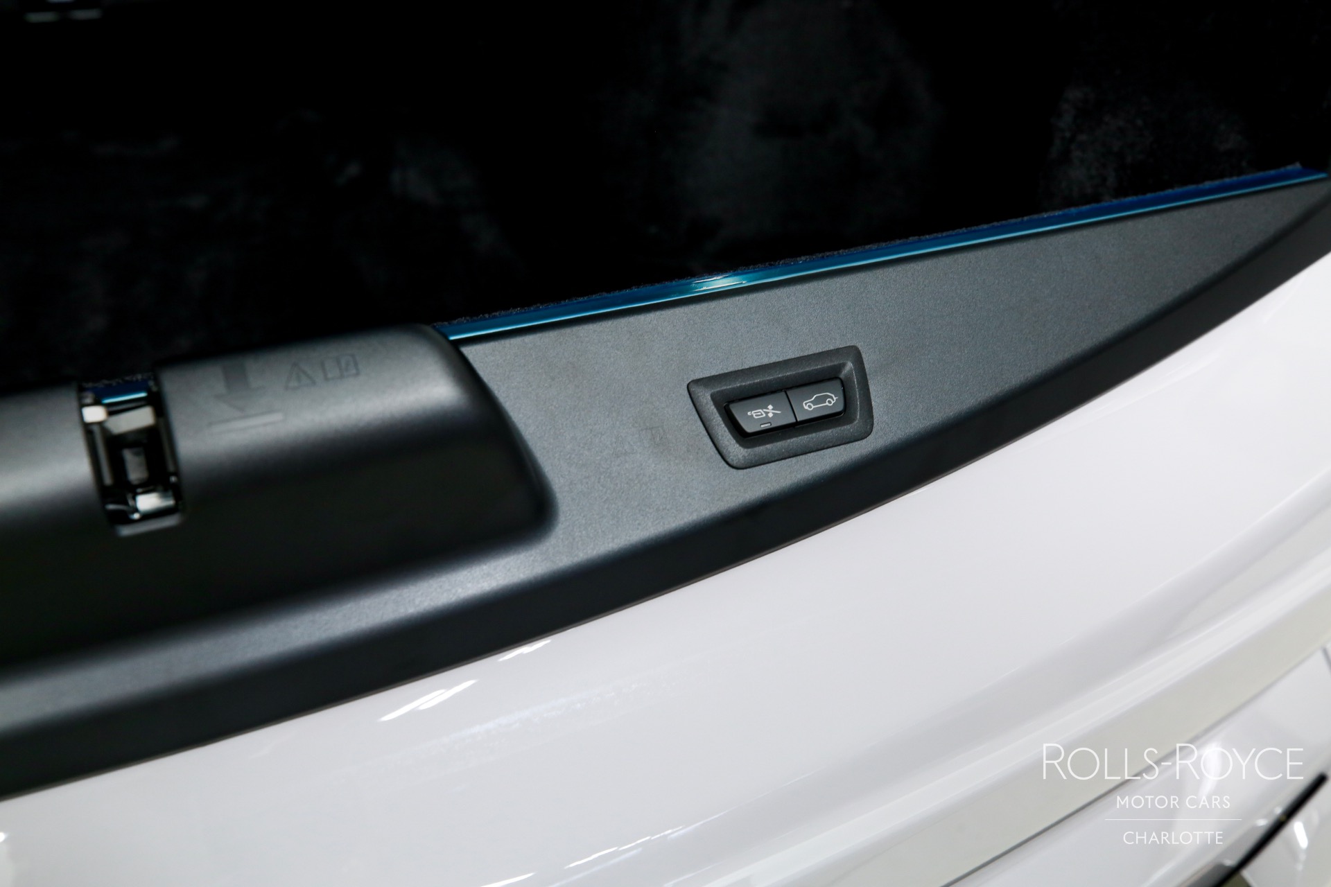 New 2025 Rolls-Royce Black Badge Cullinan | Charlotte, NC
