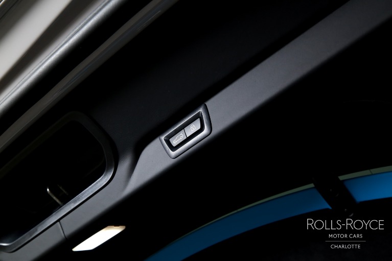 New-2025-Rolls-Royce-Black-Badge-Cullinan