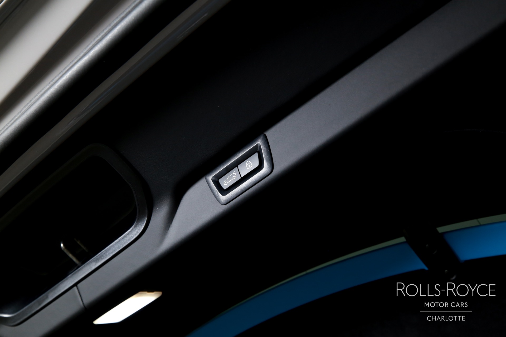 New 2025 Rolls-Royce Black Badge Cullinan | Charlotte, NC