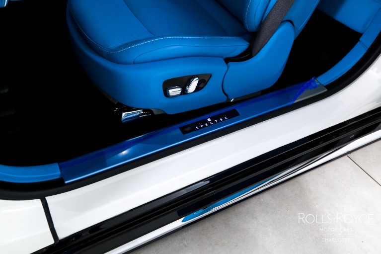 New-2025-Rolls-Royce-Spectre