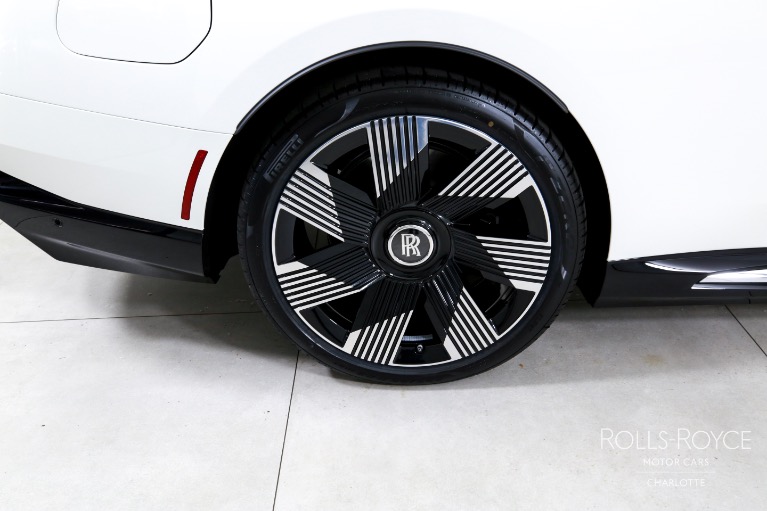 New-2025-Rolls-Royce-Spectre