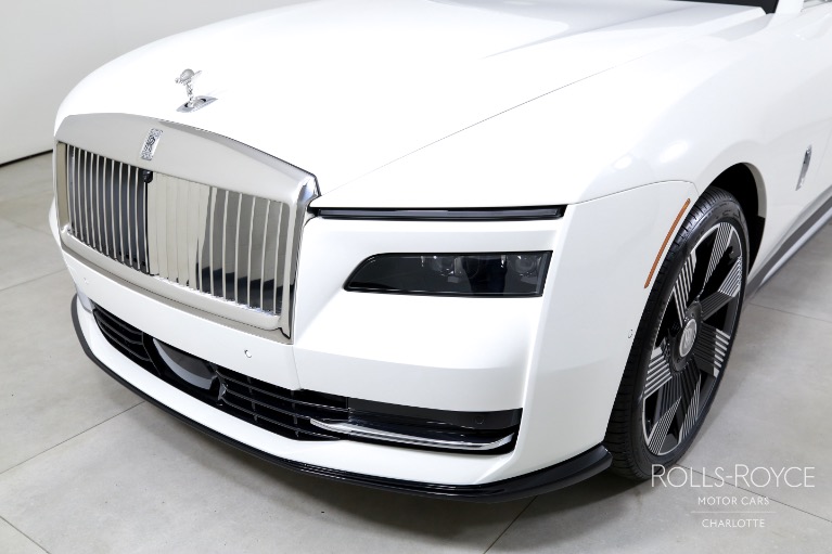 New-2025-Rolls-Royce-Spectre