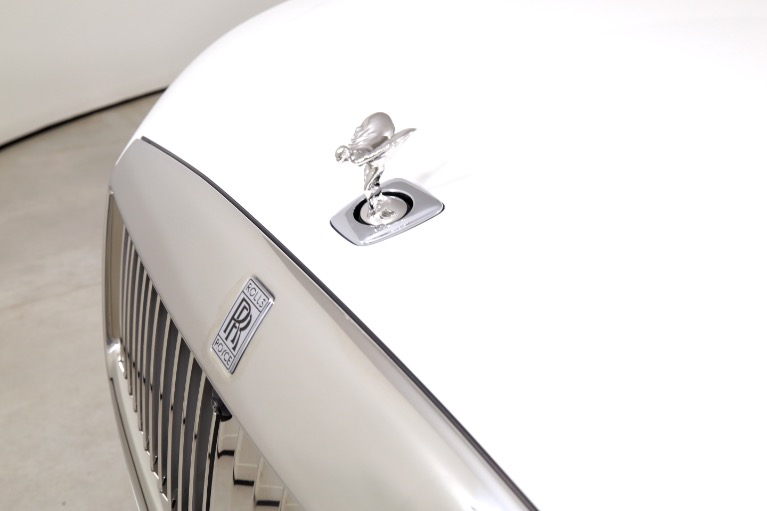 New-2025-Rolls-Royce-Spectre
