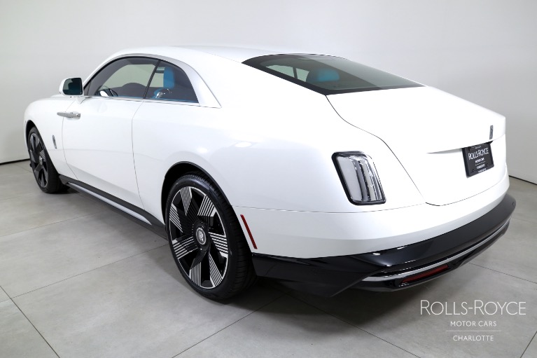 New-2025-Rolls-Royce-Spectre