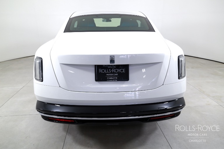 New-2025-Rolls-Royce-Spectre