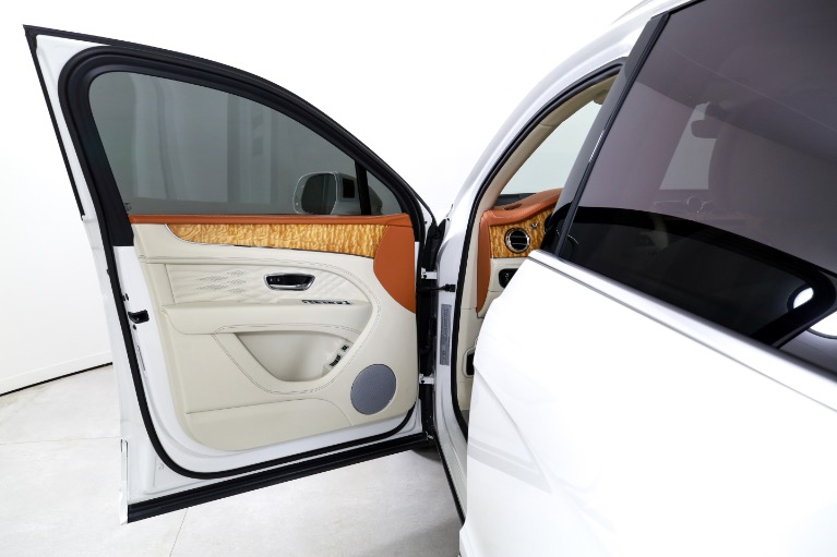 Used-2023-Bentley-Bentayga-EWB-Azure-V8