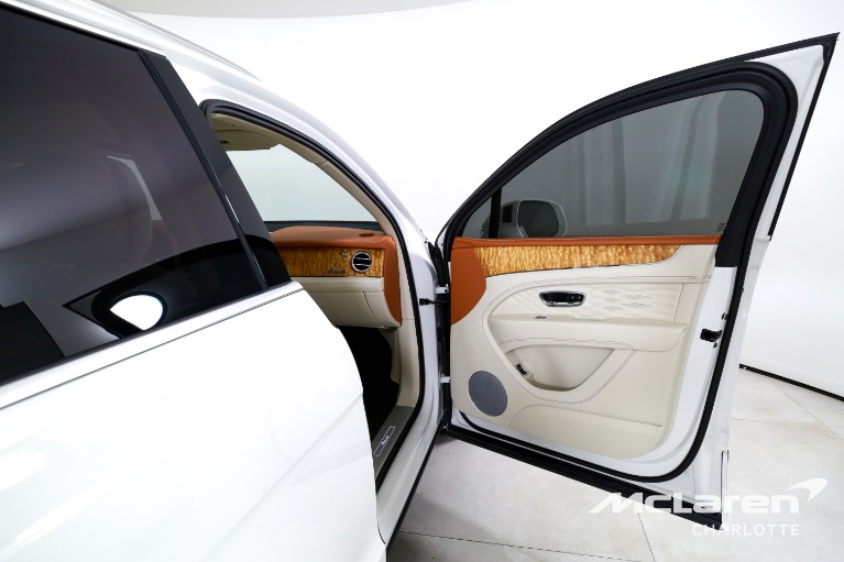 Used-2023-Bentley-Bentayga-EWB-Azure-V8