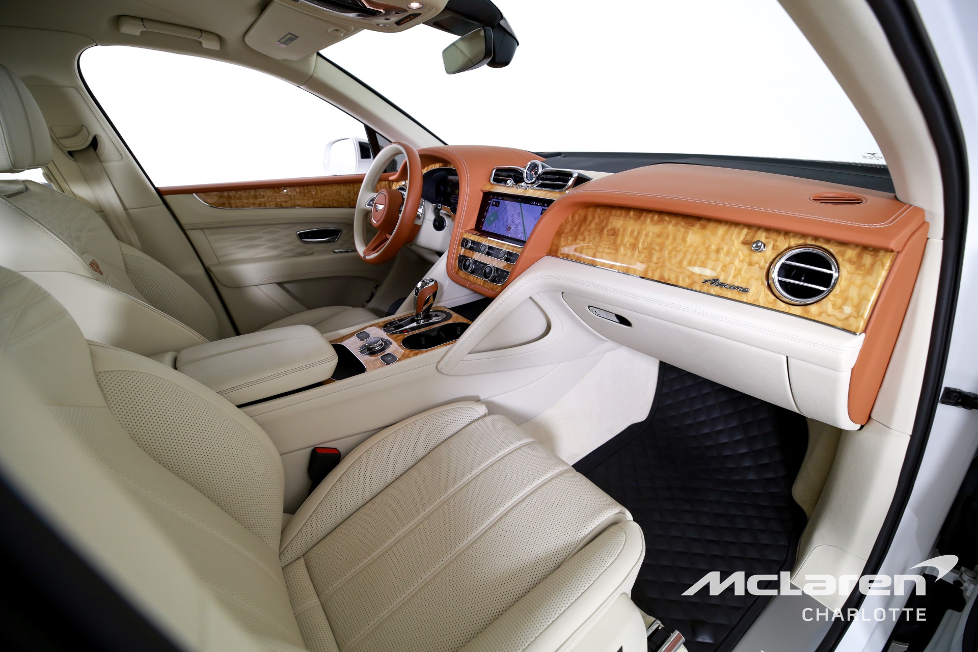 Used 2023 Bentley Bentayga EWB Azure V8 | Charlotte, NC