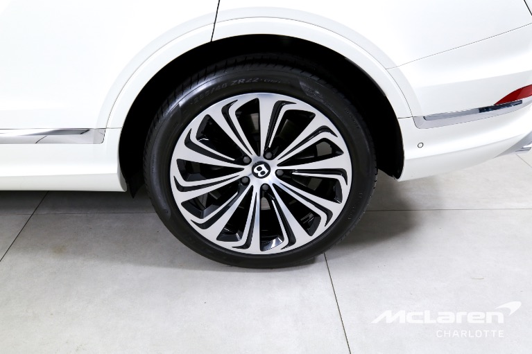 Used-2023-Bentley-Bentayga-EWB-Azure-V8