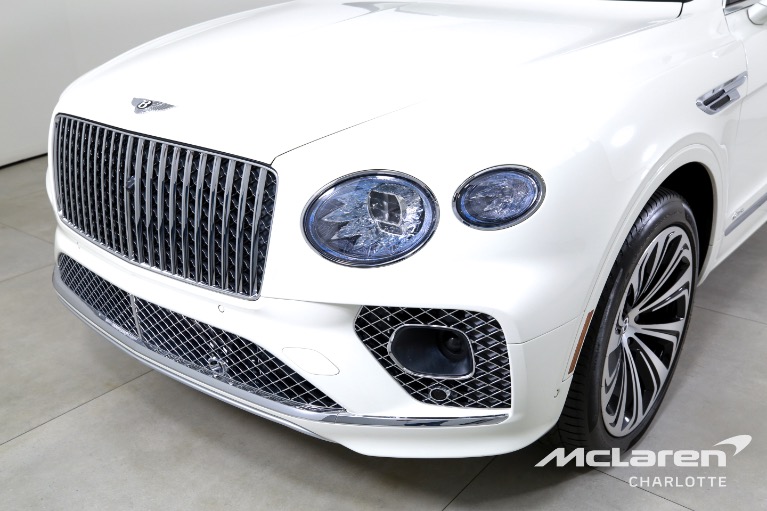 Used-2023-Bentley-Bentayga-EWB-Azure-V8