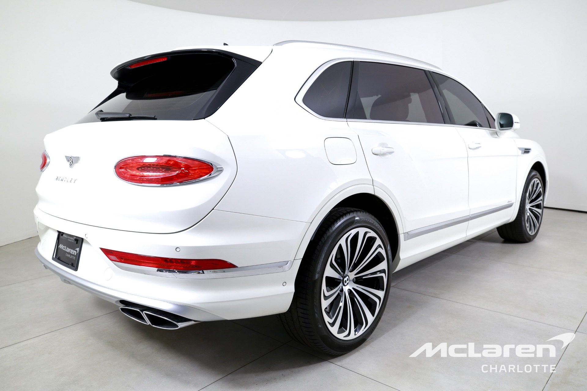 Used 2023 Bentley Bentayga EWB Azure V8 | Charlotte, NC