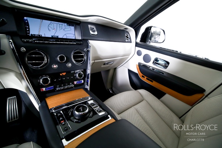 Used-2019-Rolls-Royce-Cullinan