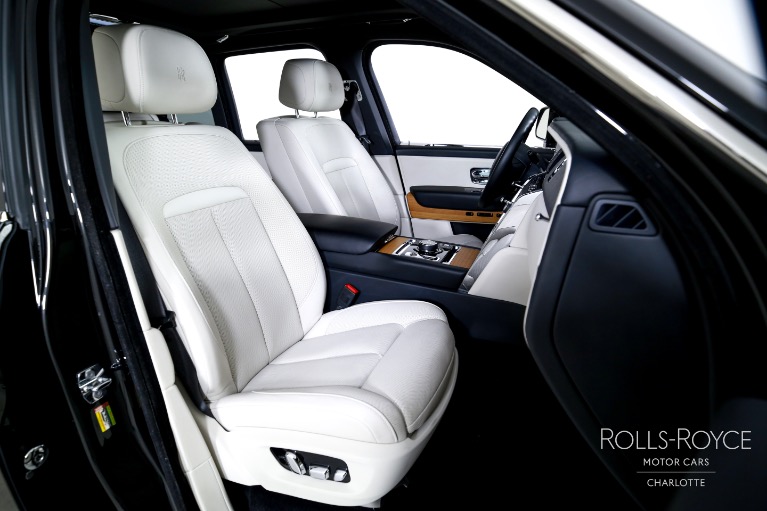 Used-2019-Rolls-Royce-Cullinan