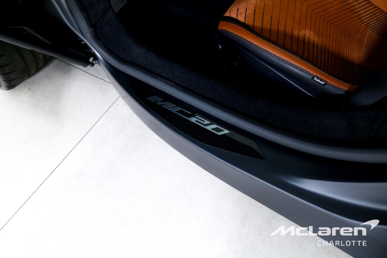 Used-2024-Maserati-MC20