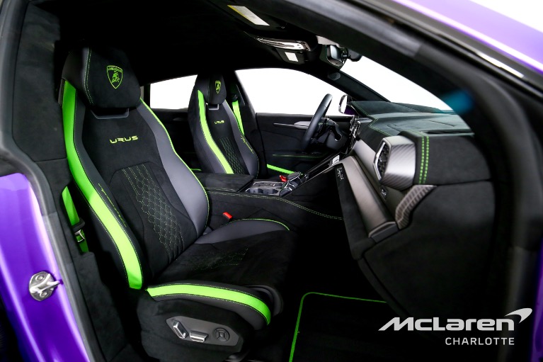 Used-2024-Lamborghini-Urus-Performante
