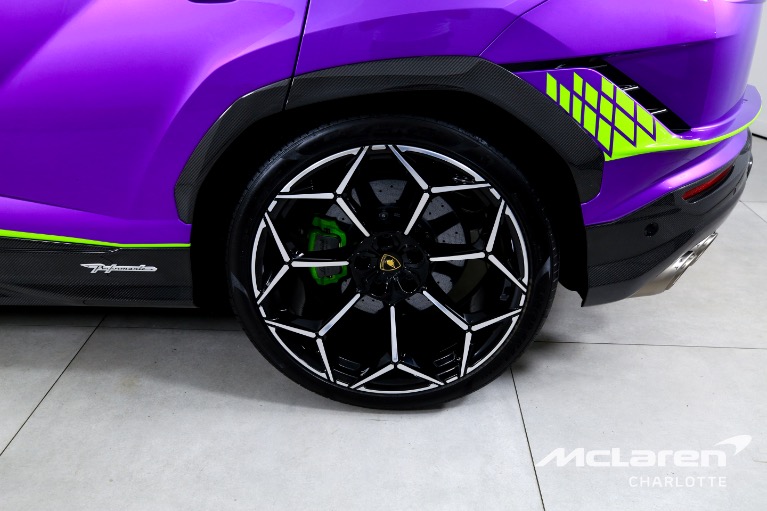 Used-2024-Lamborghini-Urus-Performante
