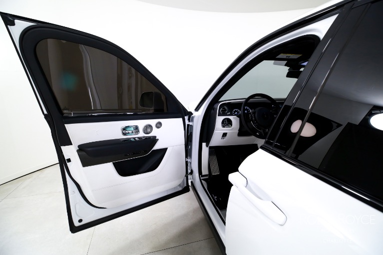 Used-2021-Rolls-Royce-Cullinan
