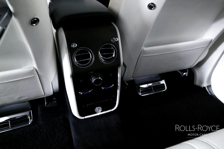 Used-2021-Rolls-Royce-Cullinan