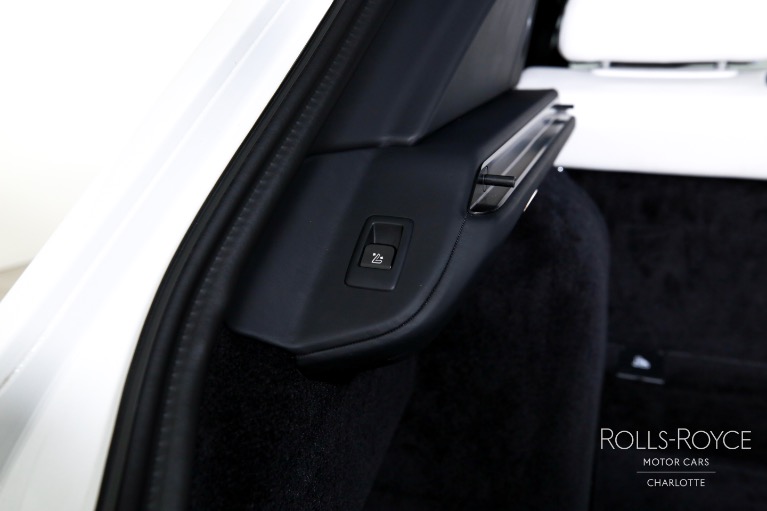 Used-2021-Rolls-Royce-Cullinan